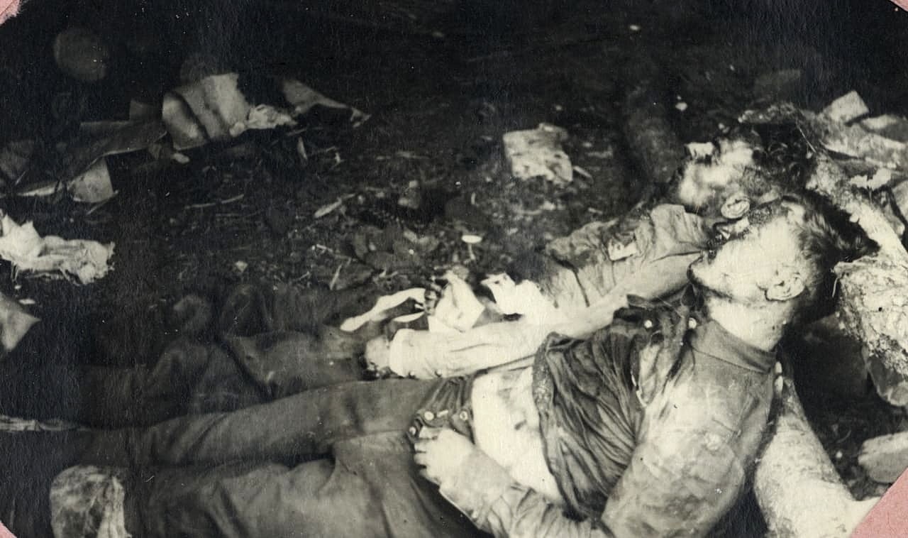 Фото загиблих повстанців "Марко" та "Гамалія"