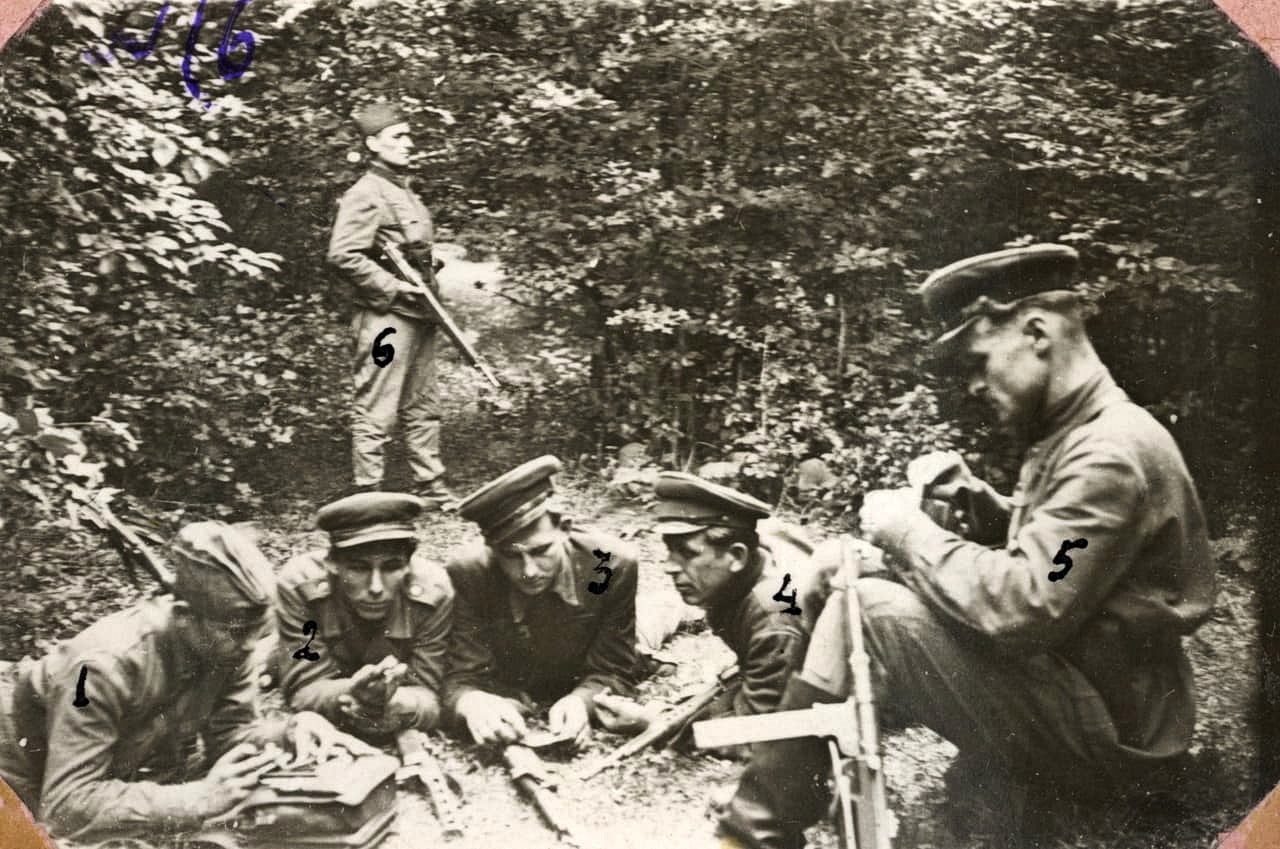 Фото групи повстанців
