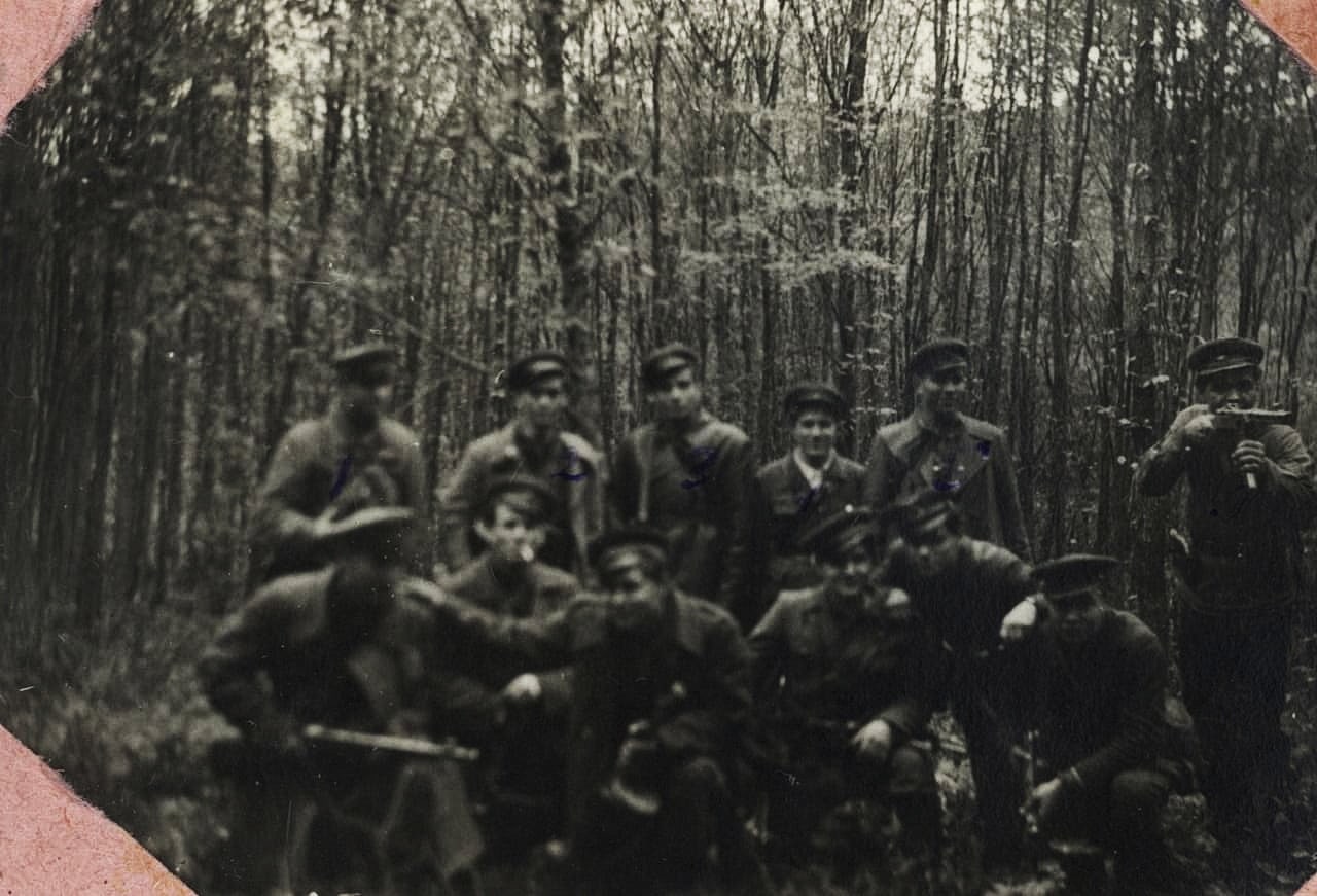 Фото групи повстанців