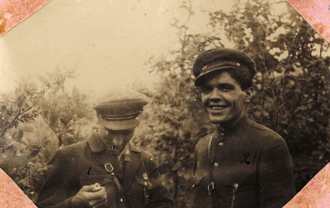 Фото повстанців "Скорий" та "Мороз".