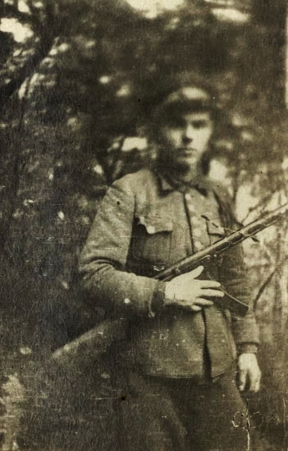 Фото підпільника