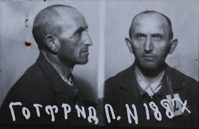 Лазар Готфрід, єврей, засуджений за поширення в Чернівцях газети «Час» у 1940 році.